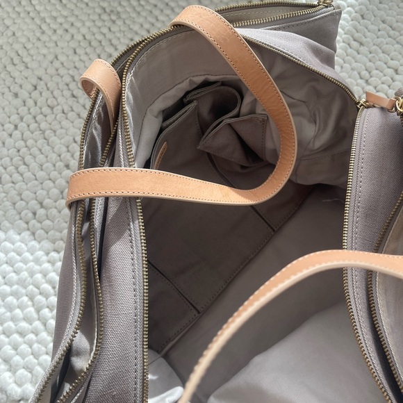 Cuyana Beige Weekender Canvas Tote Bag with Tan Handles - Picture 5 of 10